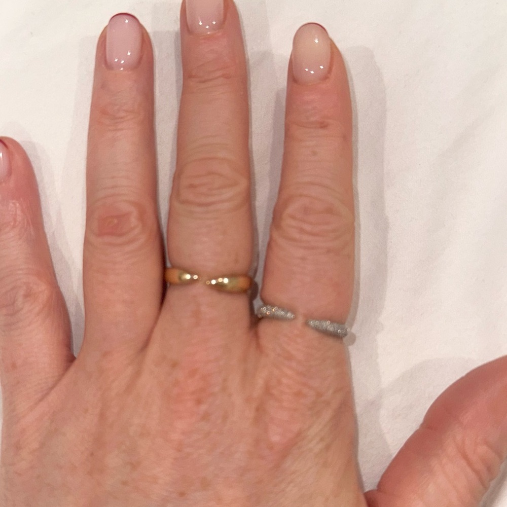Ring Concierge Triple Row Diamond Claw Ring - Picture 3 of 4